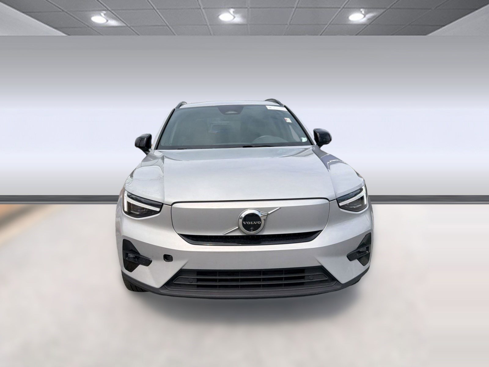 Certified 2024 Volvo XC40 Recharge Plus w/ Protection Package Premier RWD image 6