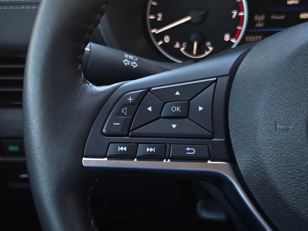 Used 2024 Nissan Sentra SV w/ All-Weather Package FWD image 22