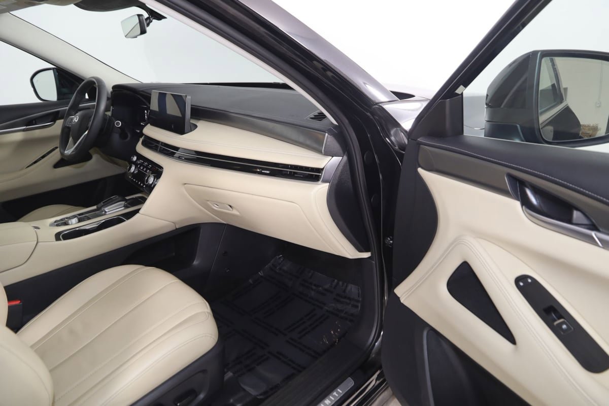 Used 2023 INFINITI QX60 Luxe w/ Cargo Package AWD/4WD image 43