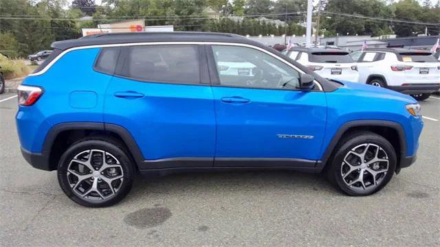 Certified 2024 Jeep Compass Limited image 9