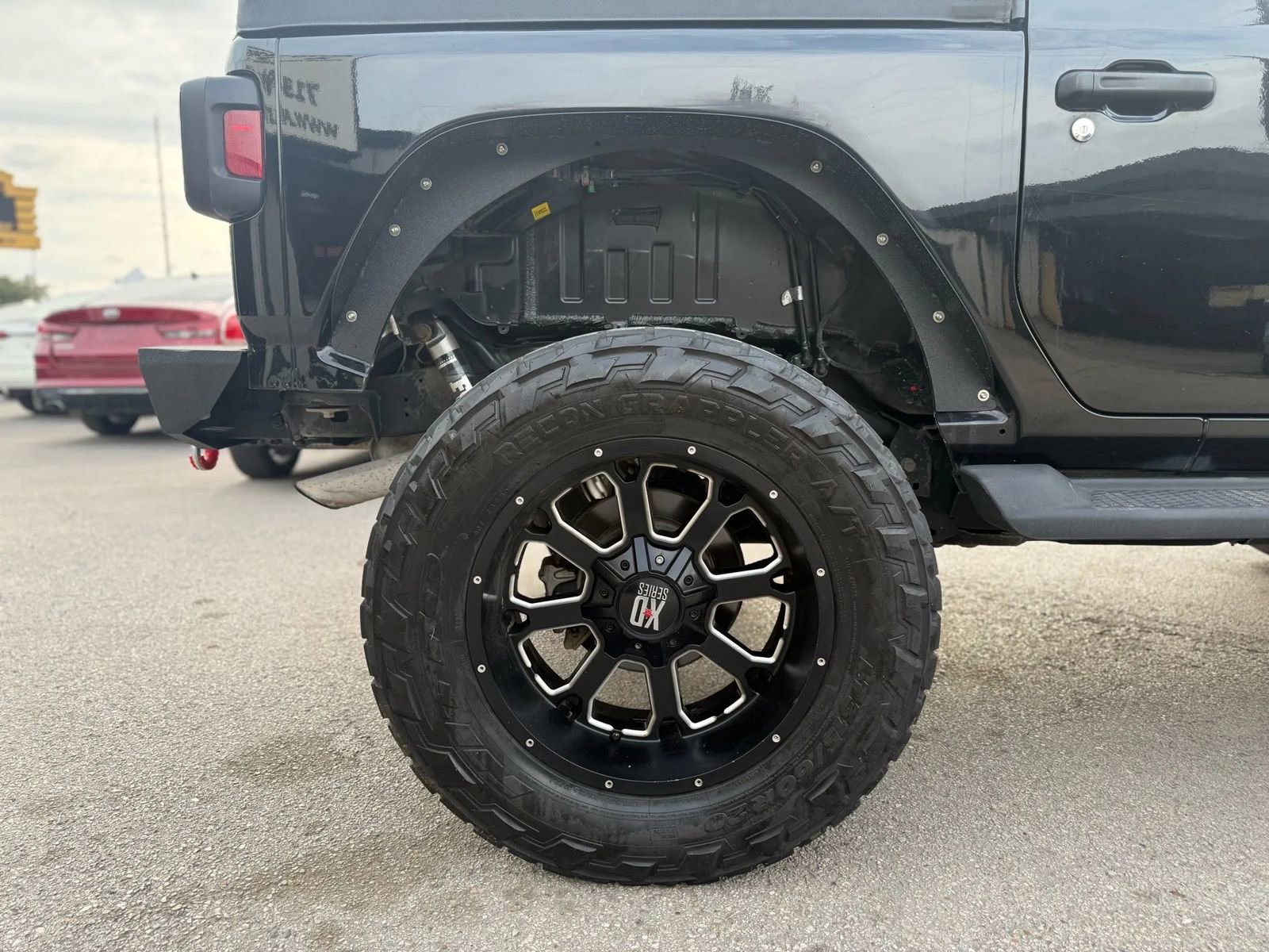 Used 2019 Jeep Wrangler Sport image 27
