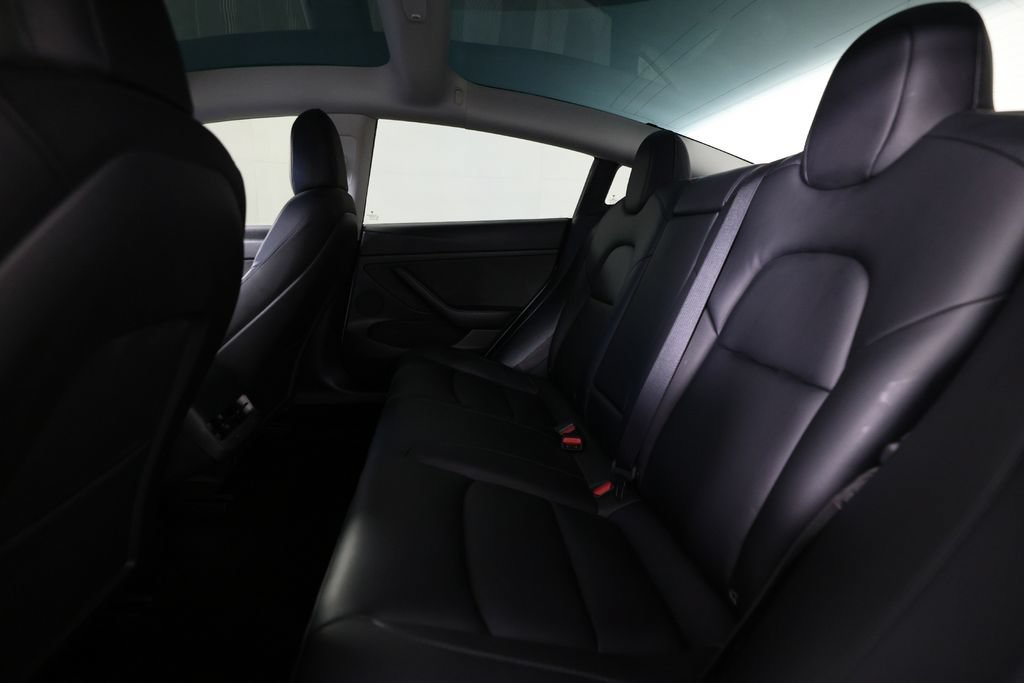 Used 2022 Tesla Model 3 Performance AWD/4WD image 13