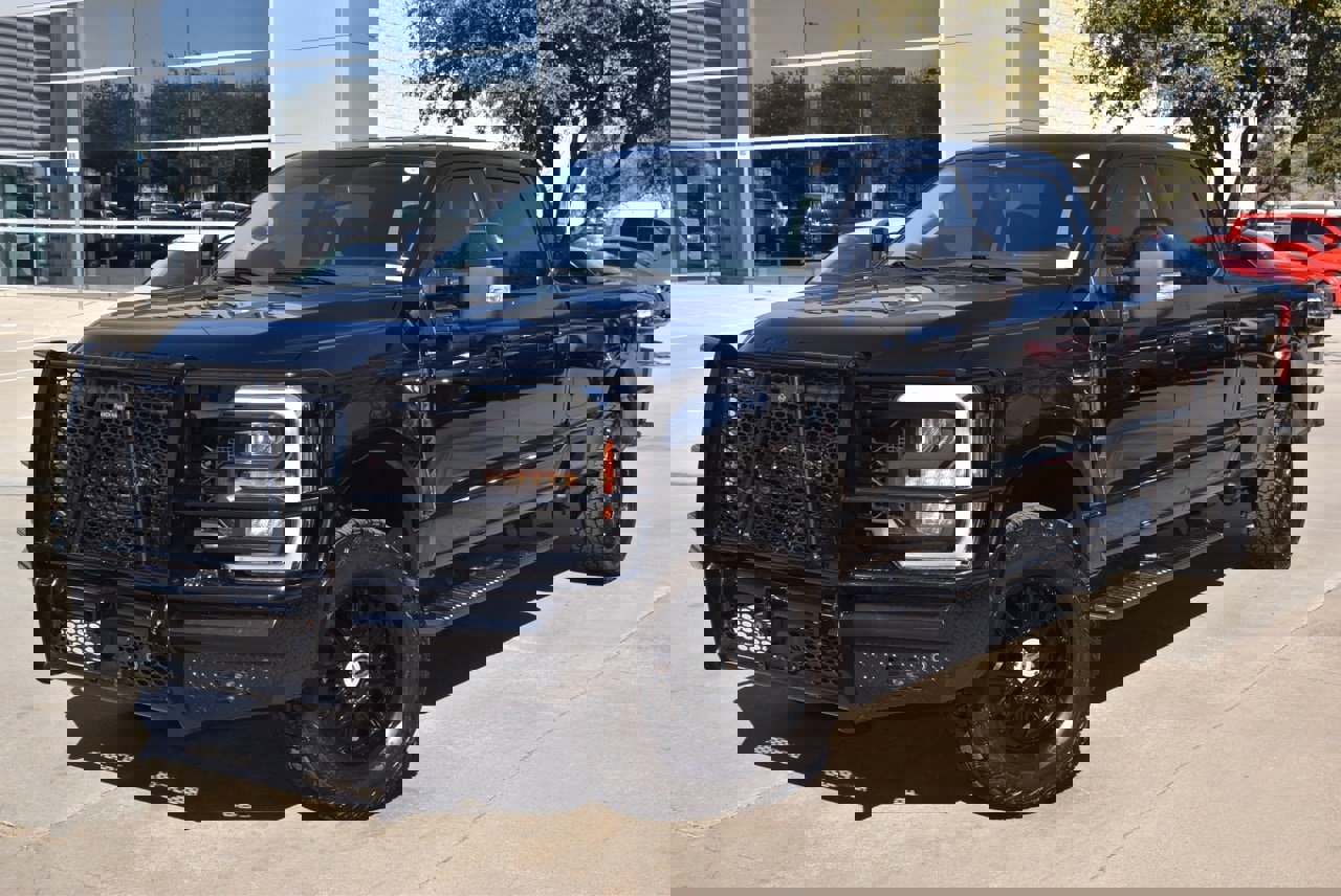 Used 2023 Ford F350 Lariat w/ Lariat Ultimate Package image 43