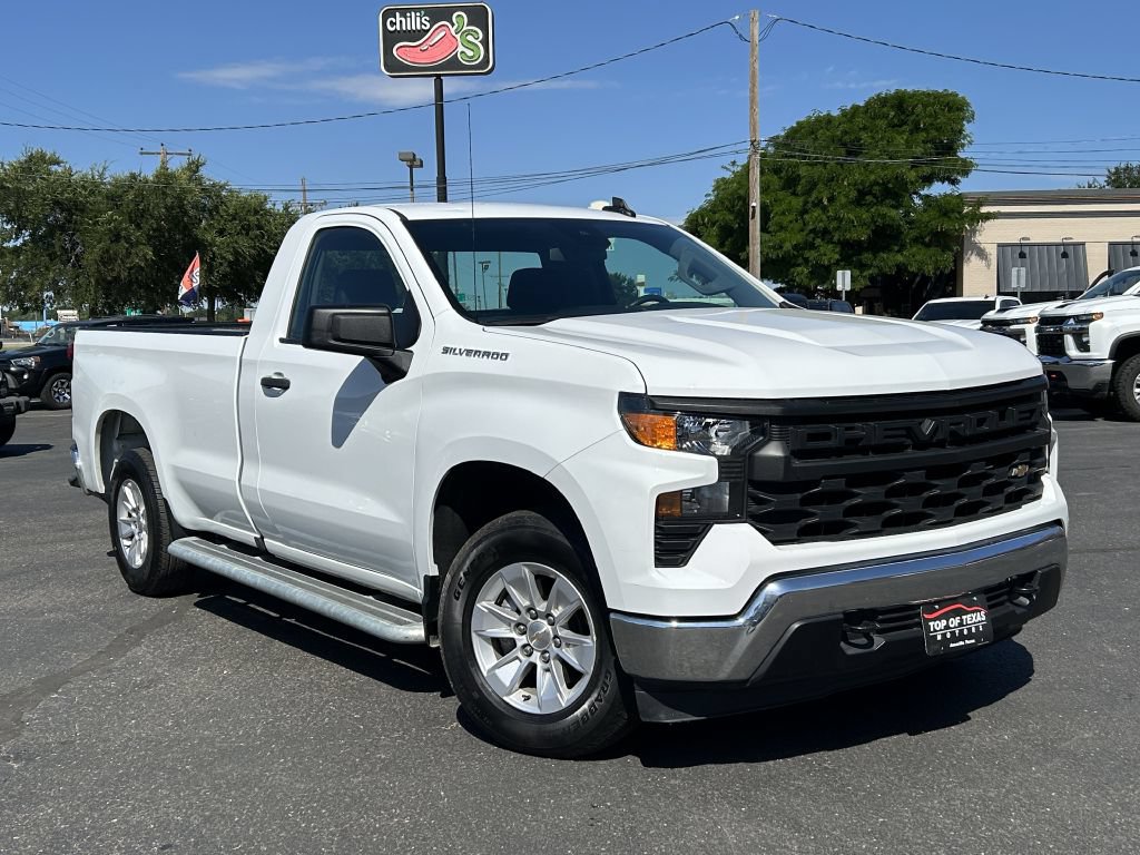 Used 2025 Chevrolet Silverado 1500 W/T RWD image 2