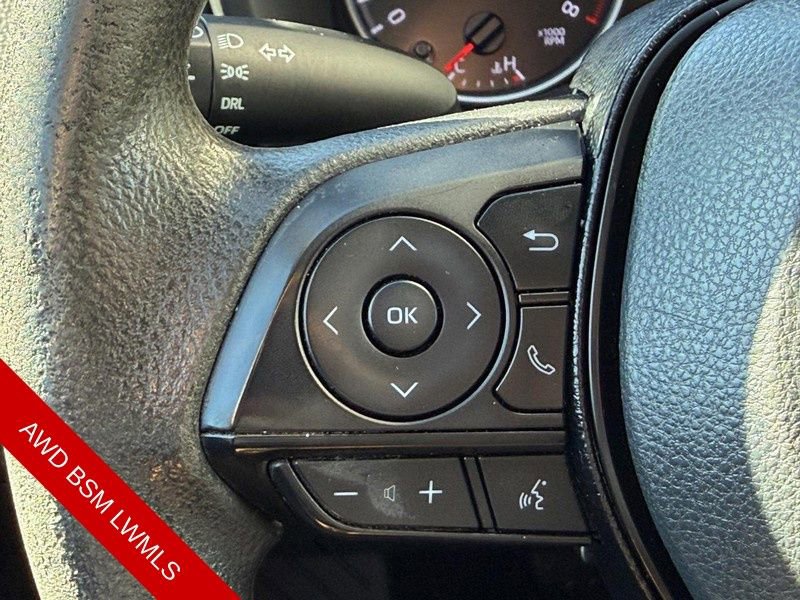 Used 2019 Toyota RAV4 LE w/ All Weather Liner Package AWD/4WD image 20