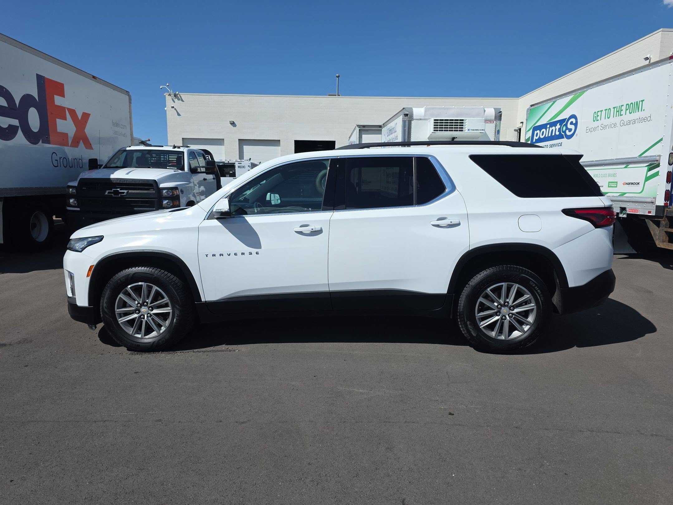 Used 2022 Chevrolet Traverse LT AWD/4WD image 3