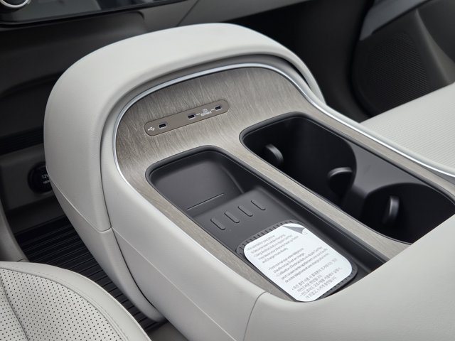 New 2026 Hyundai Palisade FWD Hybrid image 15
