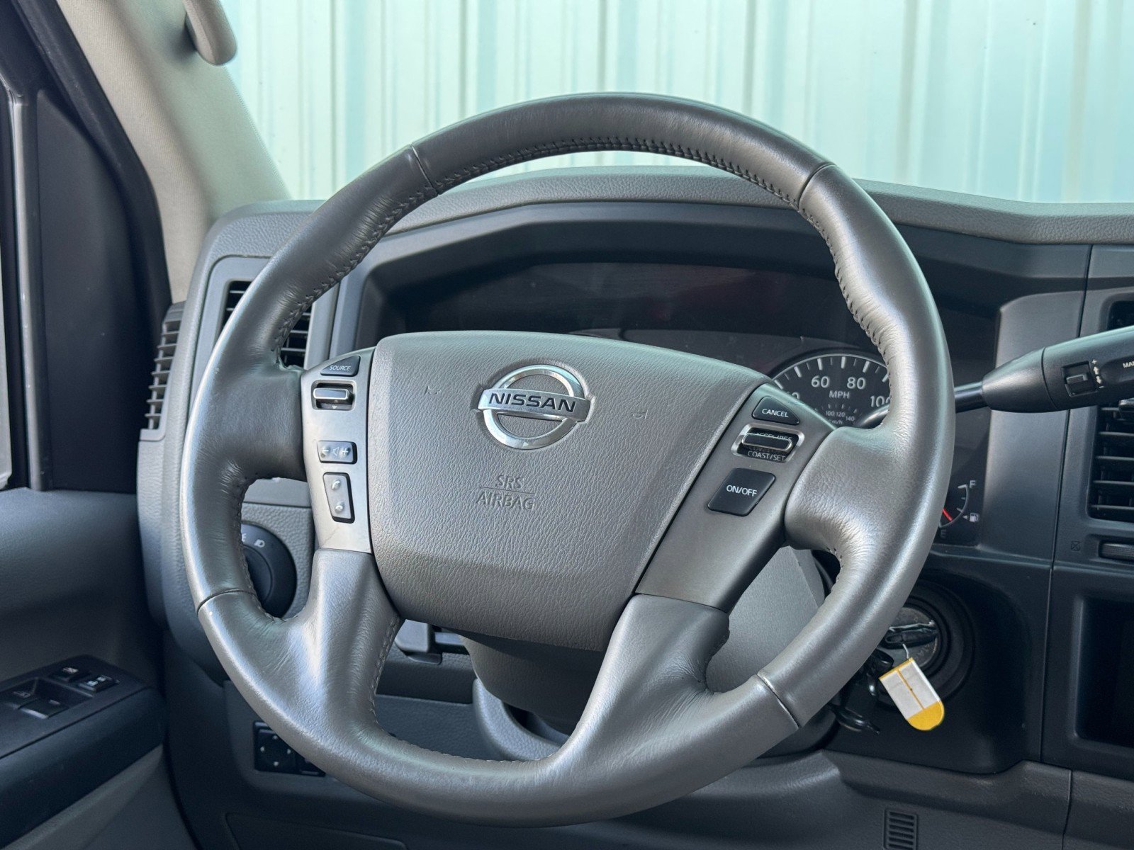 Used 2018 Nissan NV 3500 SL image 18