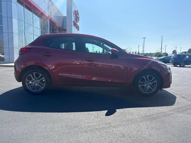 Used 2020 Toyota Yaris LE FWD image 8