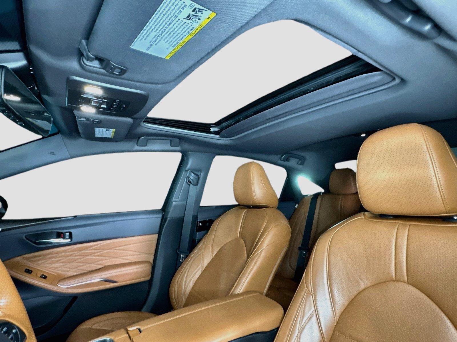Used 2019 Toyota Avalon Limited w/ Advanced Safety Package FWD image 25