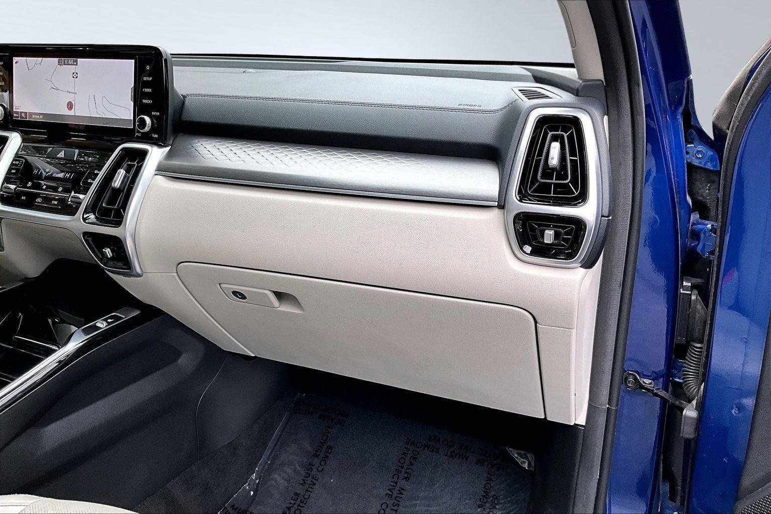 Used 2021 Kia Sorento SX image 18