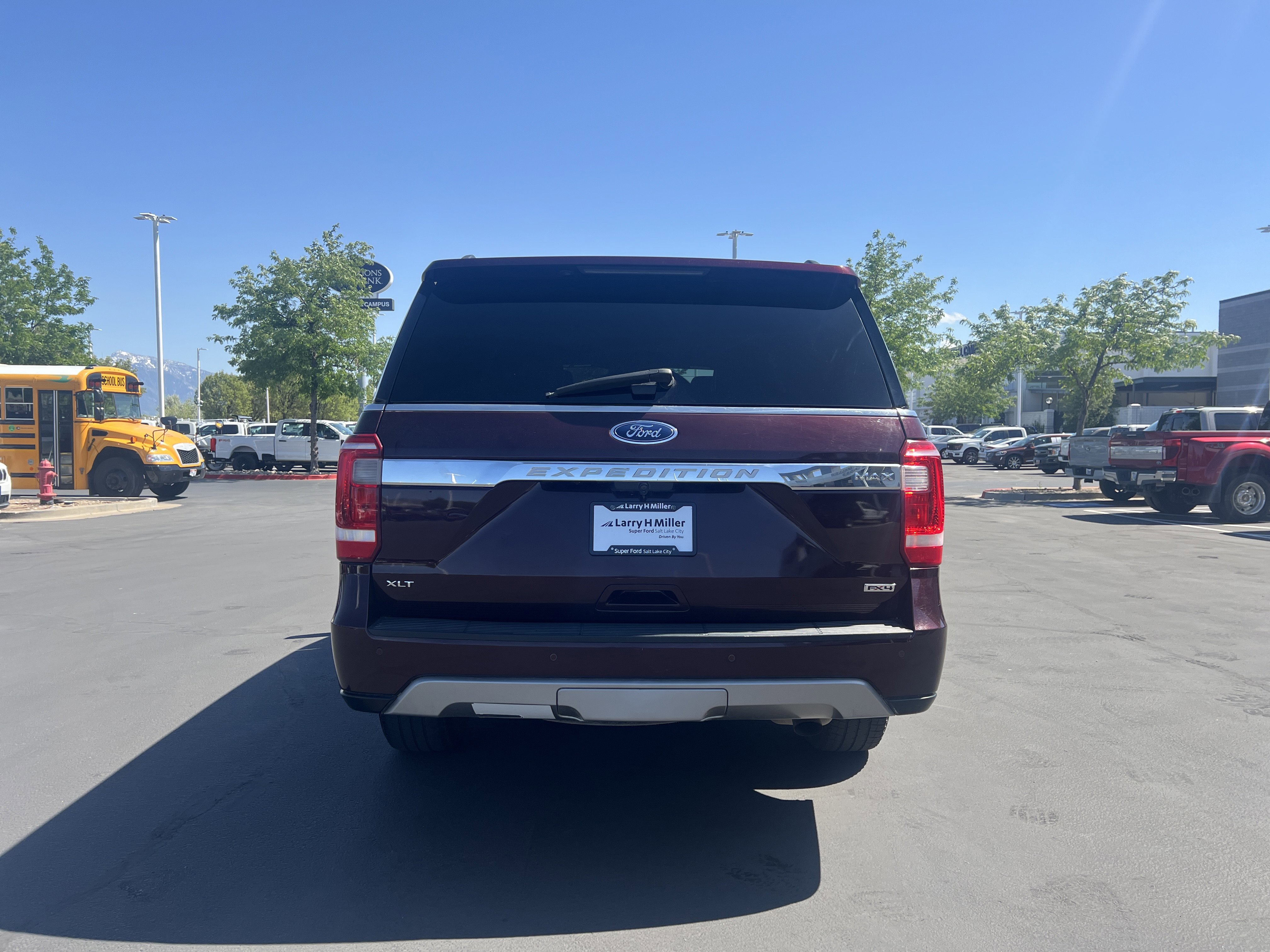 Used 2021 Ford Expedition Max XLT AWD/4WD image 4