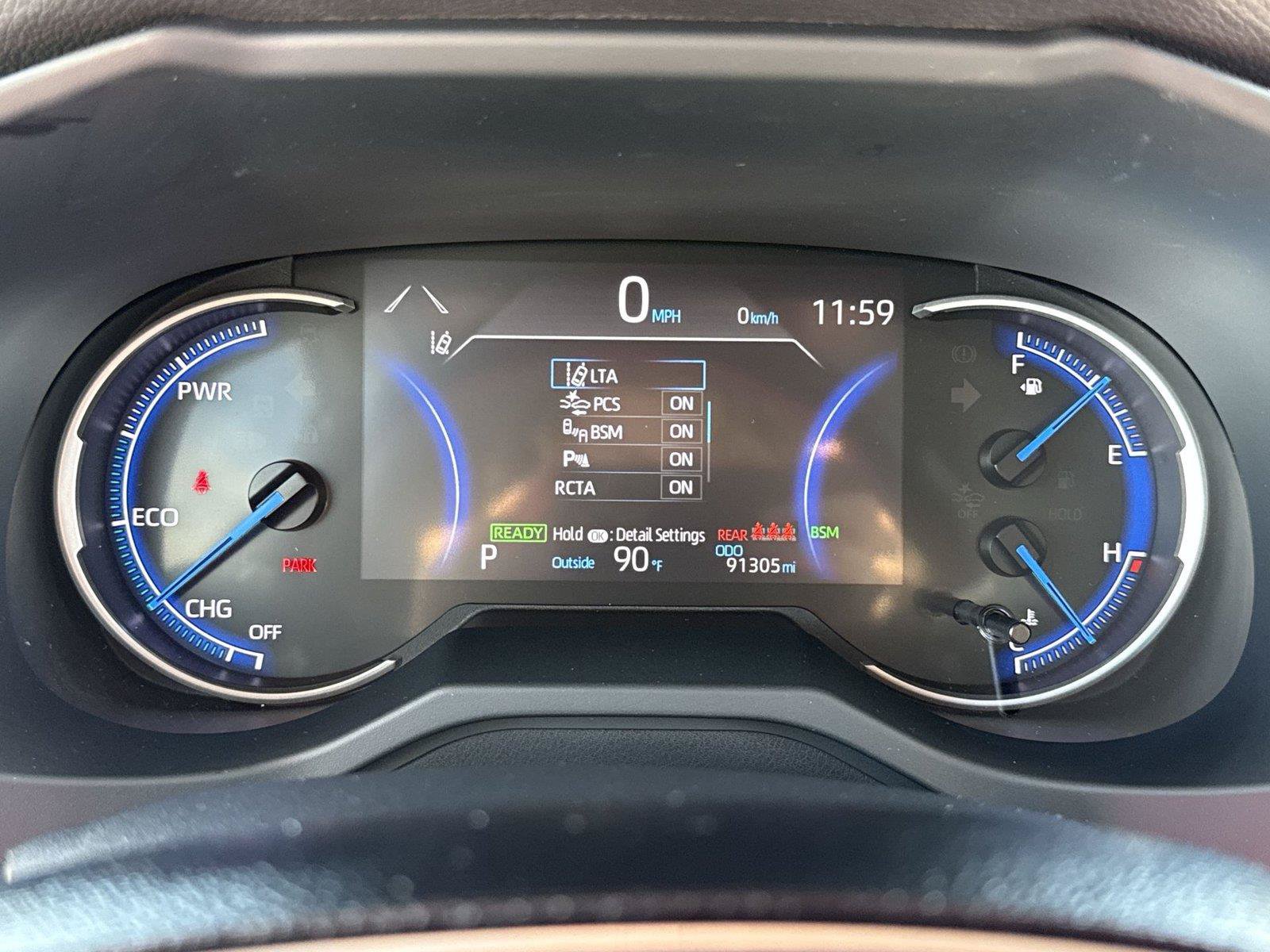 Used 2020 Toyota RAV4 Limited AWD/4WD image 32
