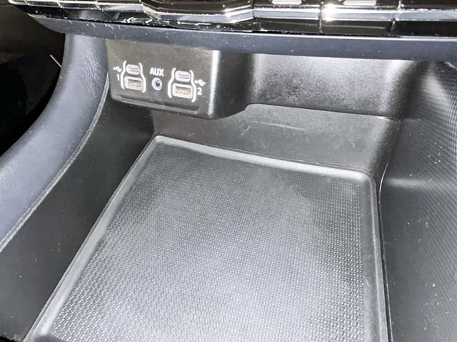 Used 2023 Dodge Durango GT RWD image 18