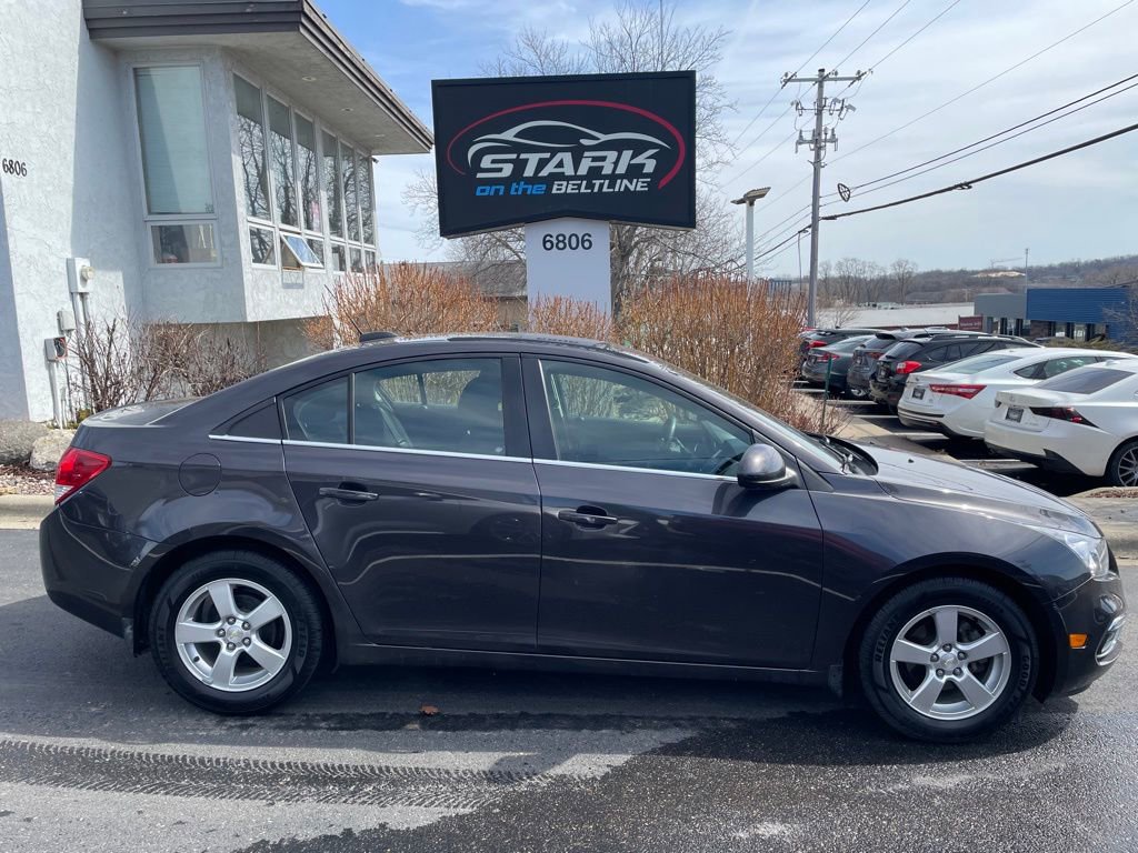 Used 2016 Chevrolet Cruze LT image 7
