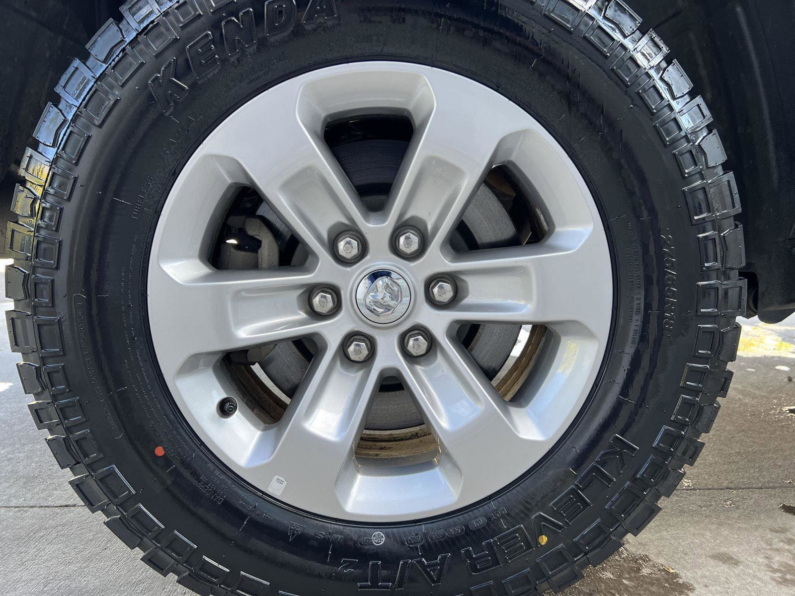 Used 2023 RAM 1500 Laramie image 8