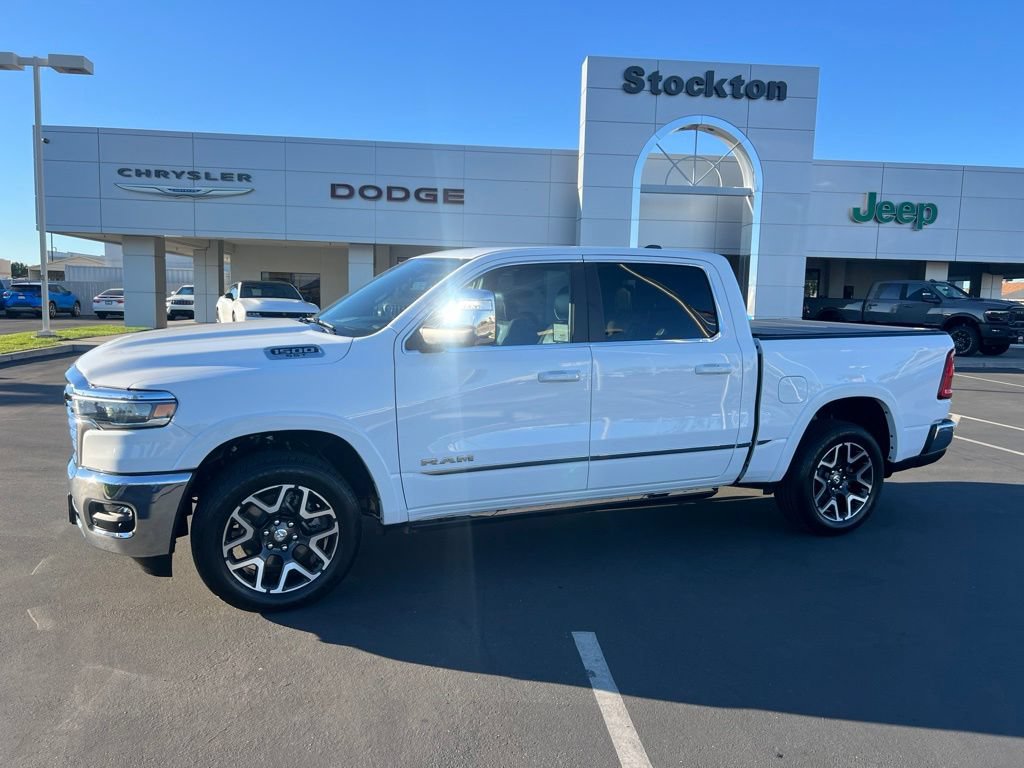 Used 2025 RAM 1500 Laramie w/ Trailer Tow Group AWD/4WD image 3