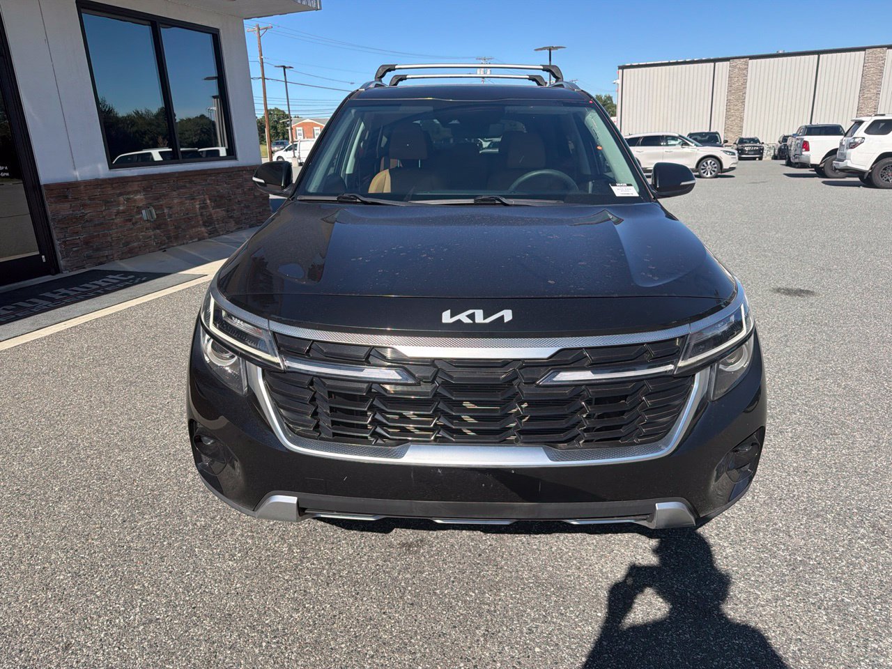 Used 2024 Kia Seltos EX AWD/4WD image 12