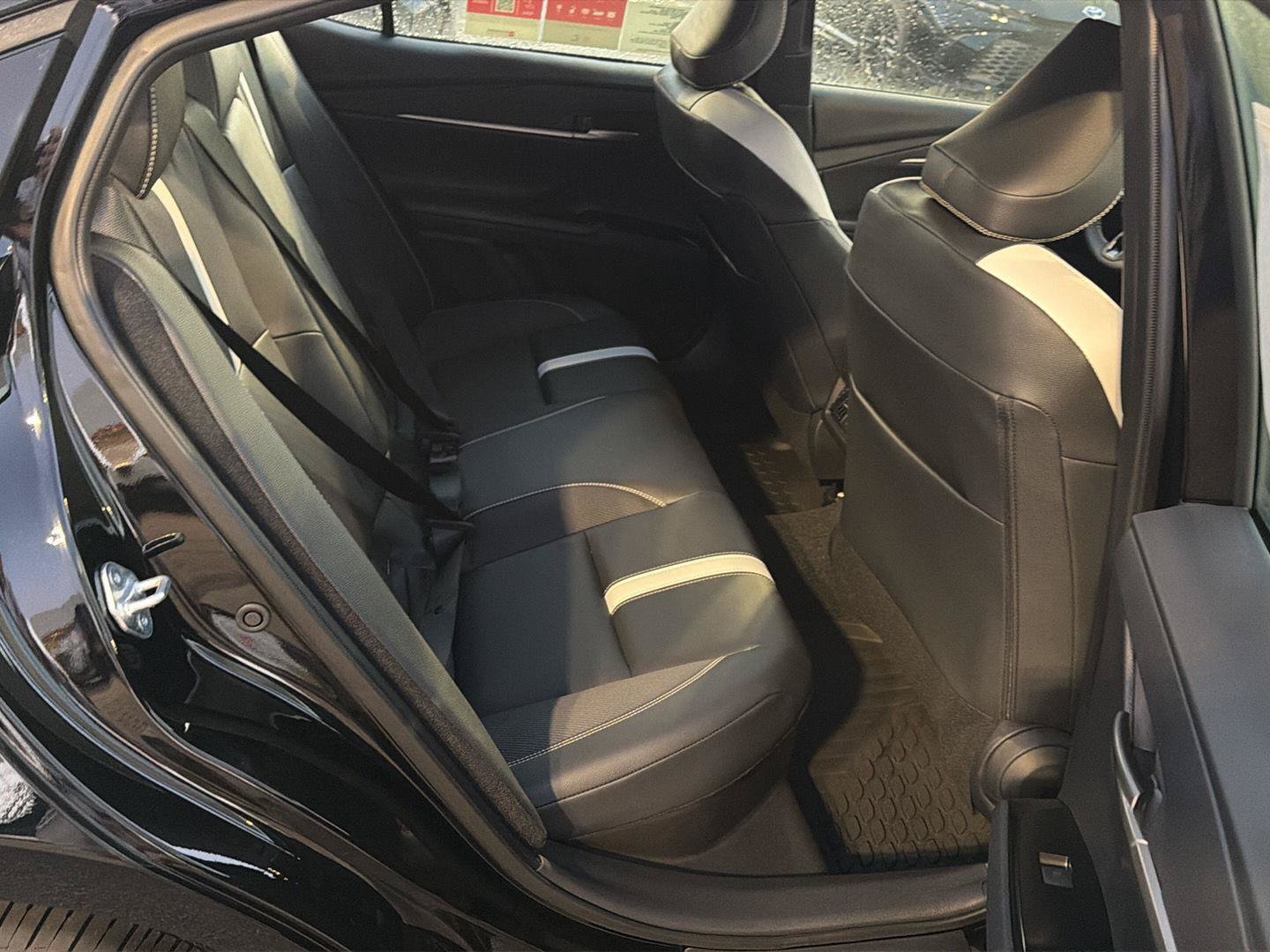 New 2026 Toyota Camry SE FWD image 12