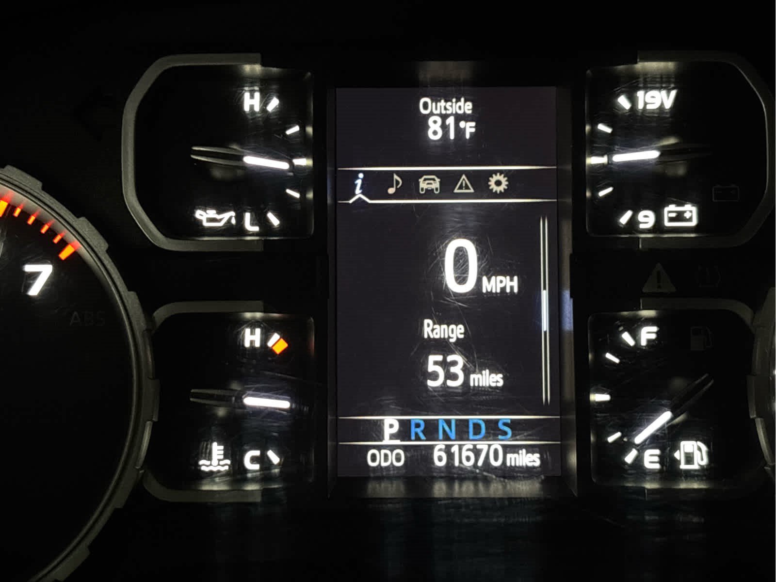 Used 2020 Toyota Tundra SR5 w/ SR5 Convenience Package AWD/4WD image 11