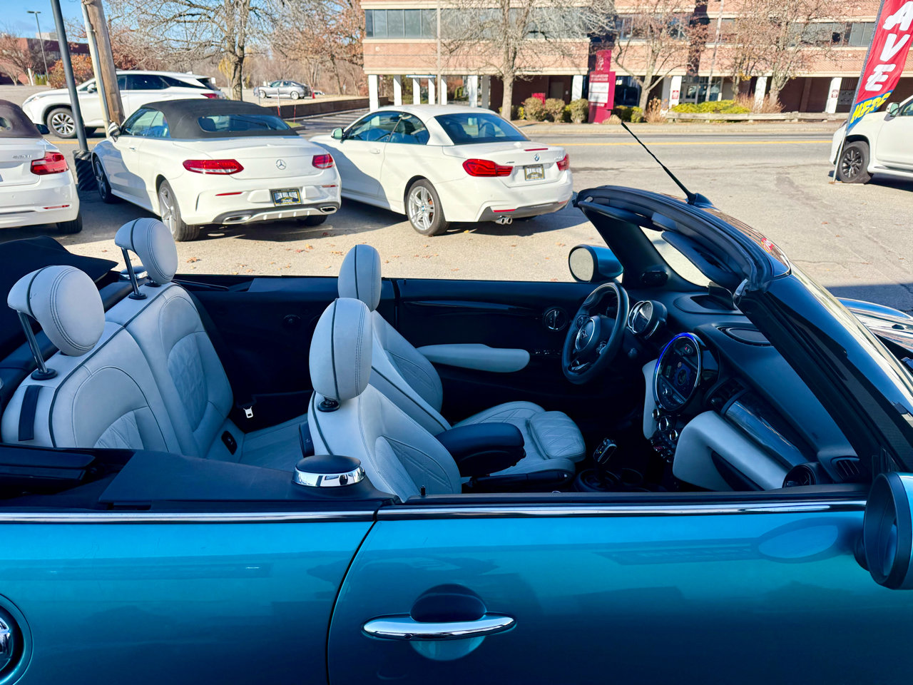 Used 2020 MINI Cooper S image 22