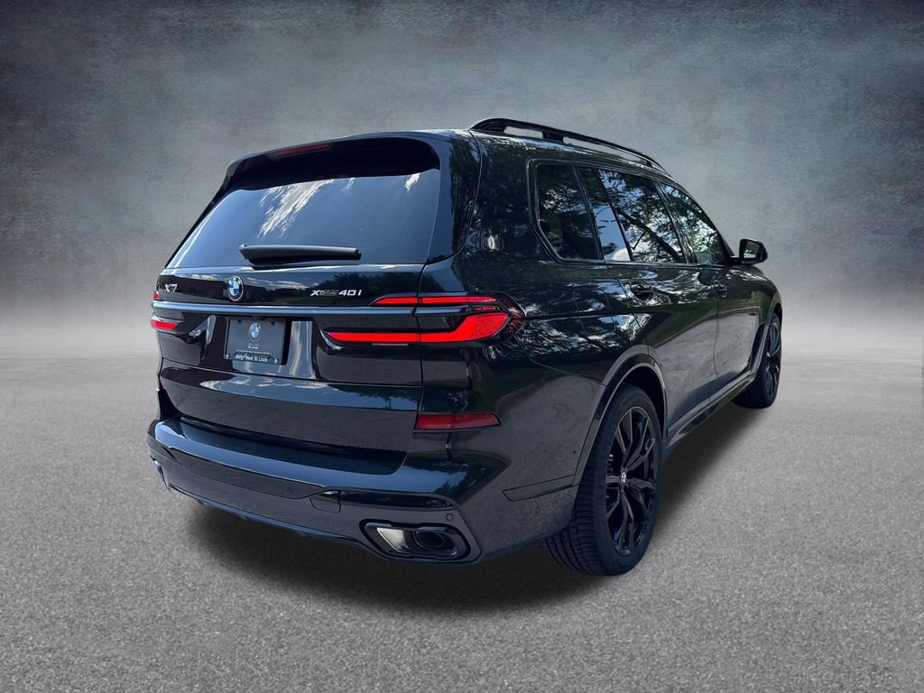 Used 2027 BMW X7 xDrive40i w/ M Sport Package AWD/4WD image 5