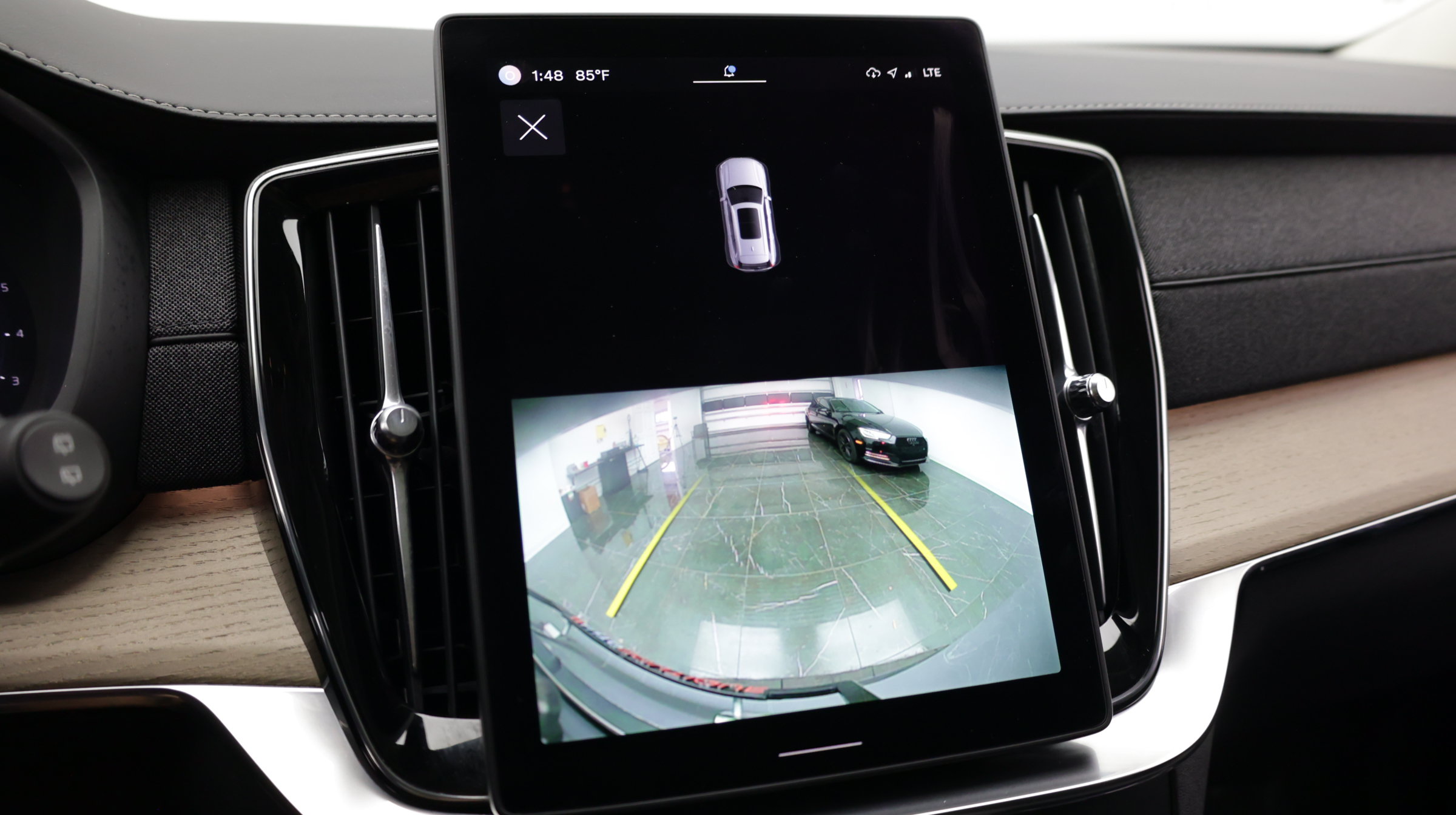Used 2025 Volvo XC90 B5 Core AWD/4WD image 27