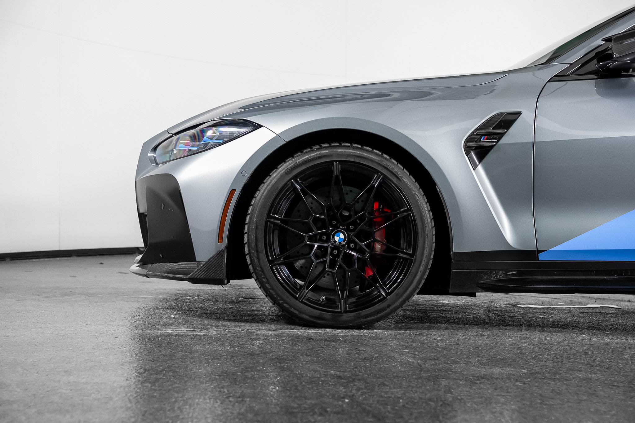 Used 2024 BMW M4 Competition w/ M Carbon Exterior Package RWD image 15