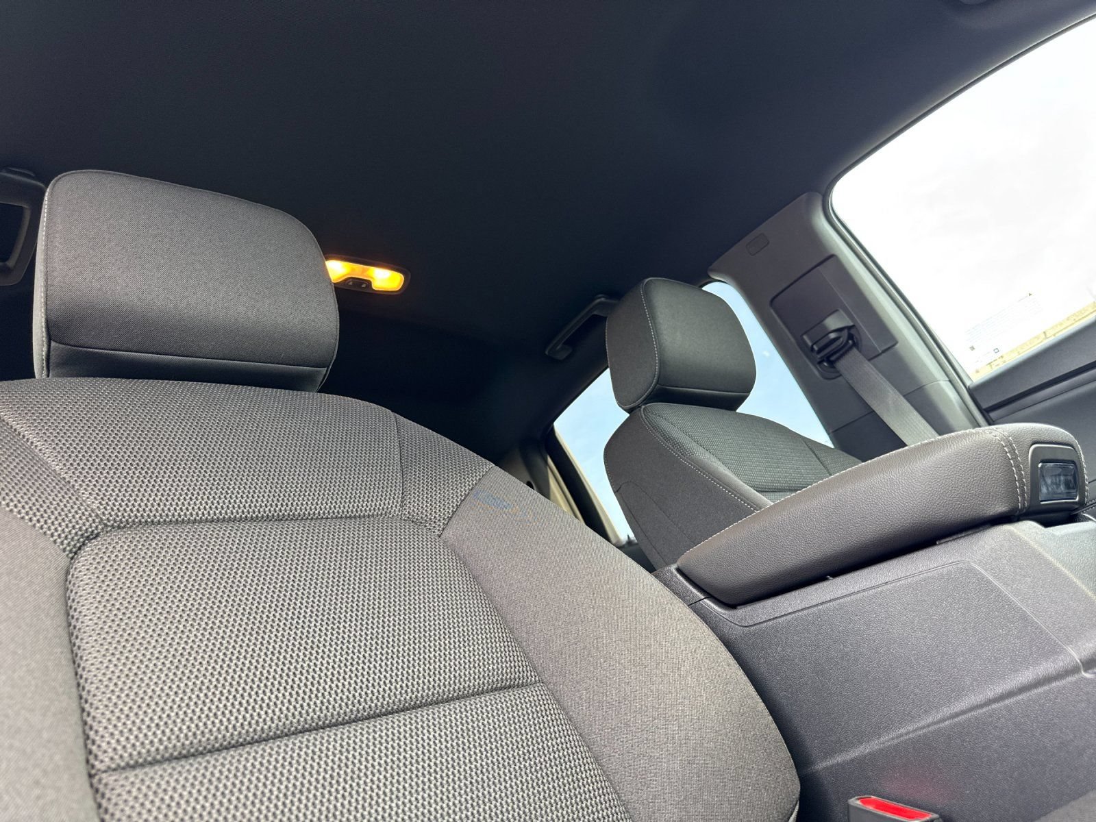 New 2026 GMC Canyon Elevation w/ Technology Package RWD image 16