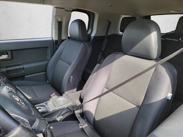 Used 2012 Toyota FJ Cruiser 4WD w/ Convenience Pkg image 13