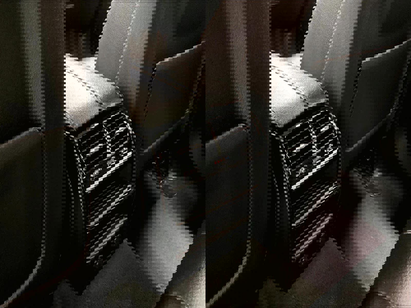 Used 2018 BMW 530i xDrive w/ Premium Package image 28