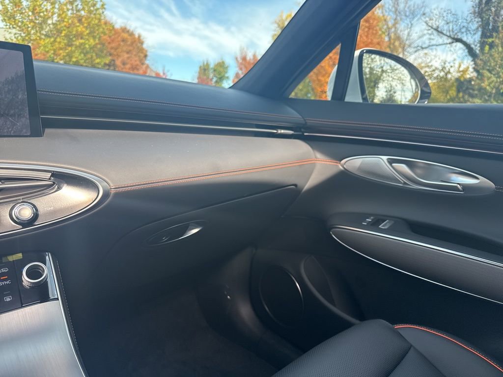 New 2026 Genesis GV70 3.5T Sport Advanced AWD/4WD image 24