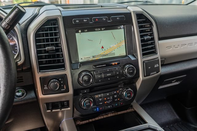 Used 2018 Ford F350 Lariat w/ Lariat Ultimate Package AWD/4WD image 26