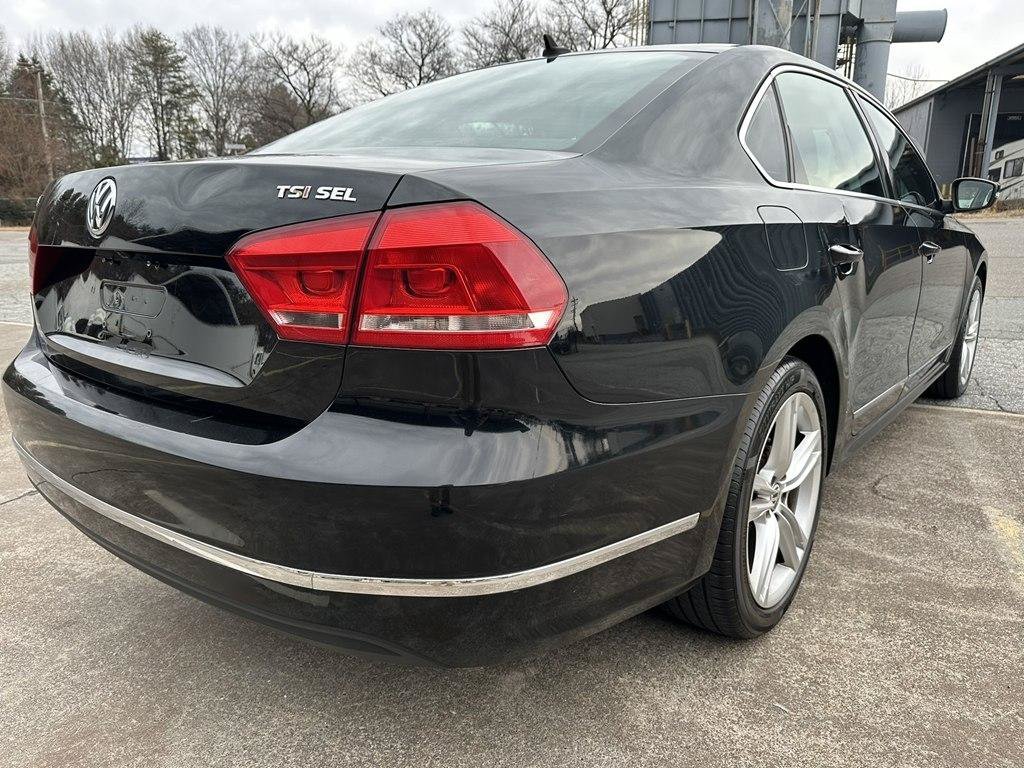 Used 2015 Volkswagen Passat 1.8T SEL Premium FWD image 7