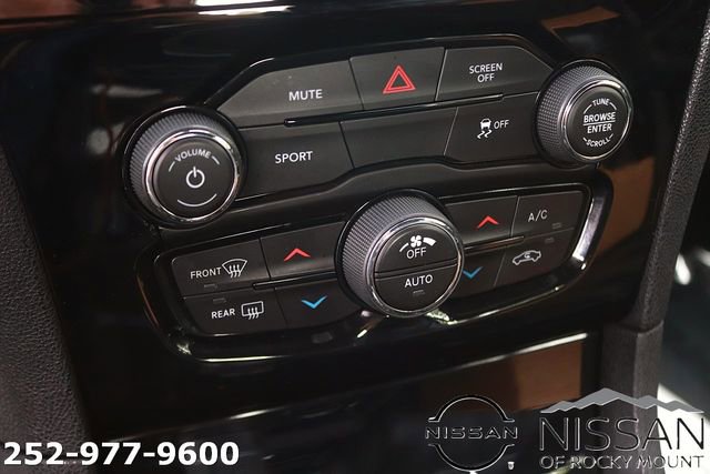 Used 2020 Chrysler 300 S RWD image 19