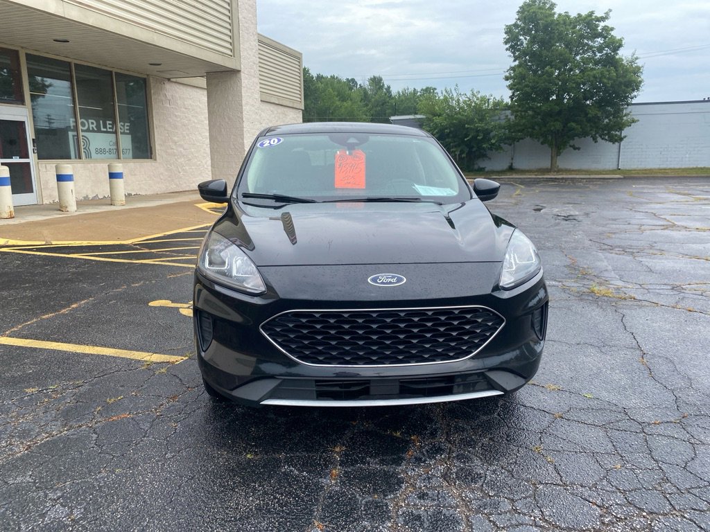 Used 2020 Ford Escape SE image 8
