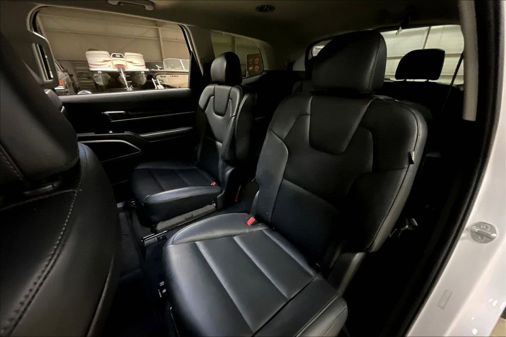 Used 2025 Kia Telluride S AWD/4WD image 25