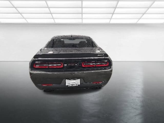 Used 2016 Dodge Challenger SRT Hellcat RWD image 5