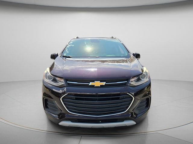 Used 2020 Chevrolet Trax LT w/ LT Convenience Package FWD image 4
