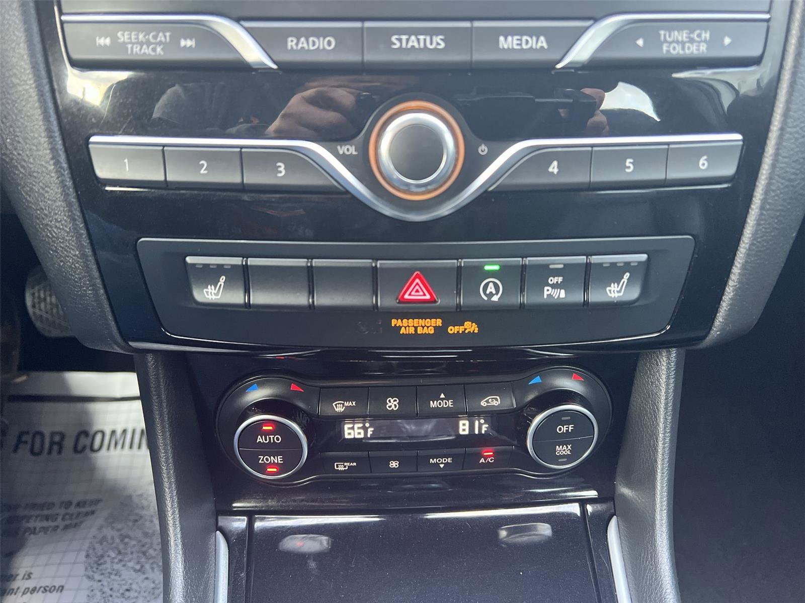 Used 2018 INFINITI QX30 Premium w/ Cargo Package image 18