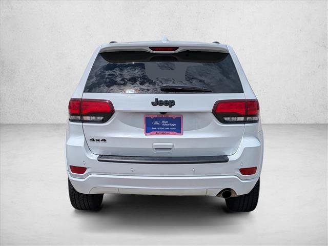 Used 2022 Jeep Grand Cherokee Laredo X AWD/4WD image 6