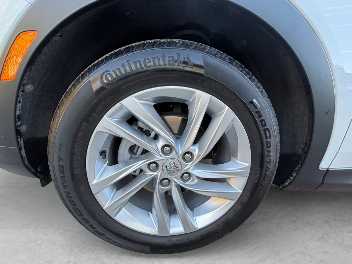 Used 2025 Buick Envista Preferred w/ Convenience I Package image 28
