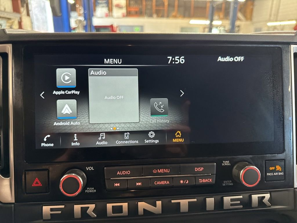 Certified 2025 Nissan Frontier SV image 39