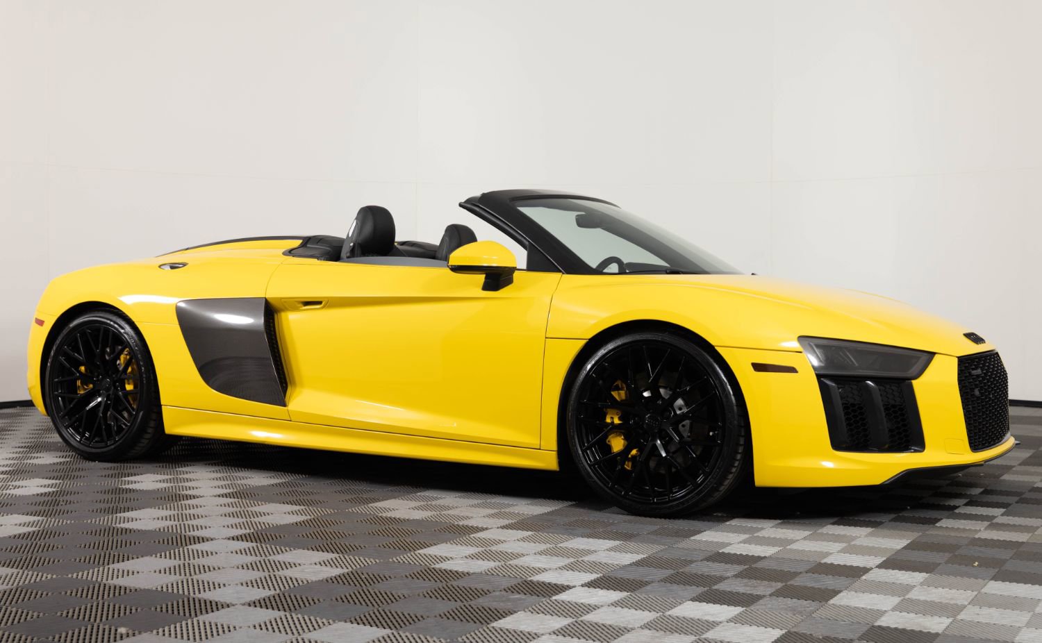 Used 2017 Audi R8 V10 AWD/4WD image 23