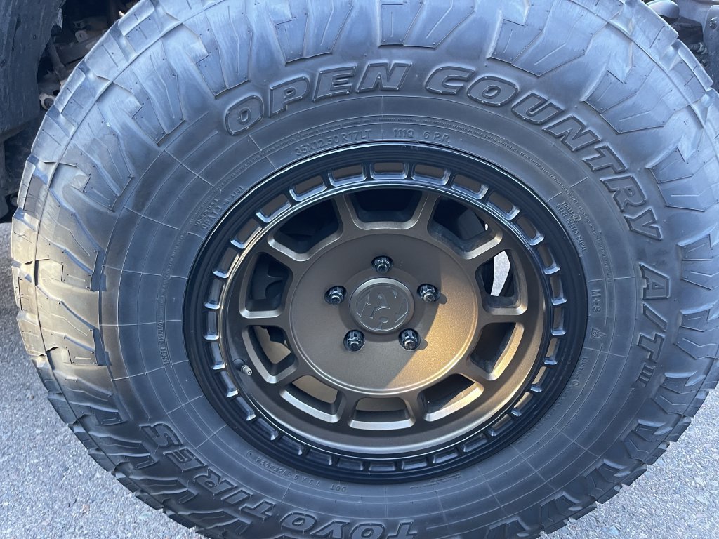Used 2021 Jeep Wrangler Unlimited Rubicon AWD/4WD image 4