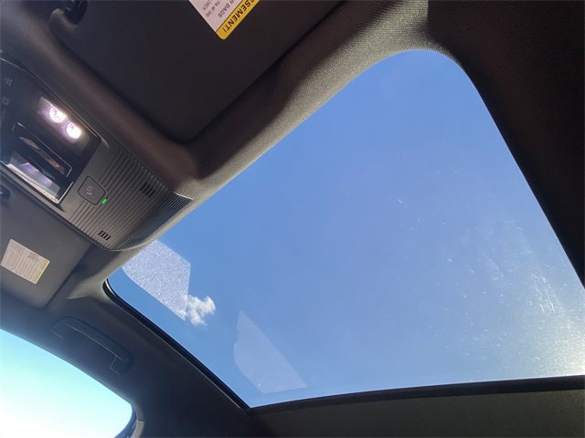 Used 2022 Volkswagen ID.4 Pro S image 31