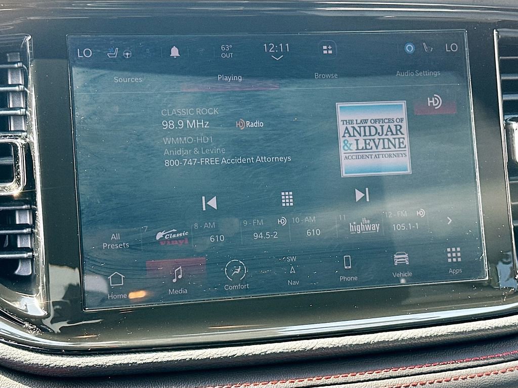 Used 2024 Dodge Durango GT image 15