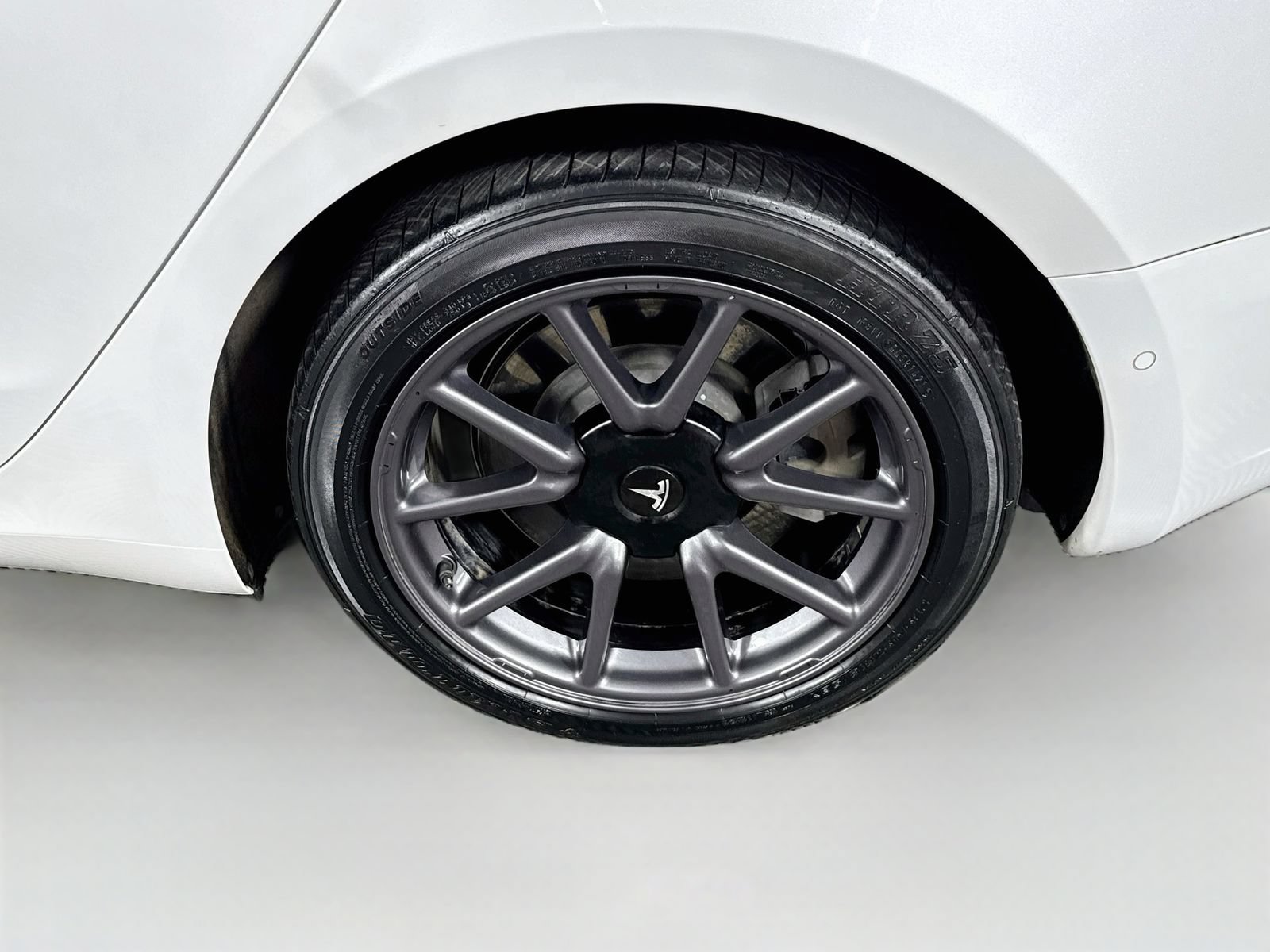 Used 2020 Tesla Model 3 Standard Range RWD image 25