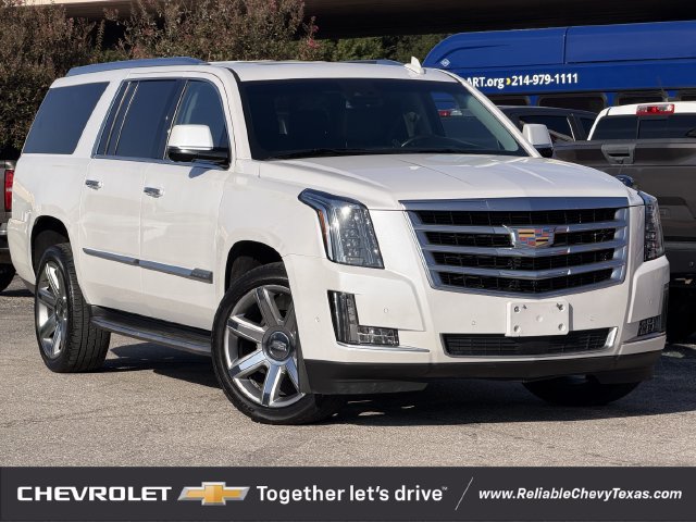 Used 2019 Cadillac Escalade ESV Premium Luxury AWD/4WD image 2