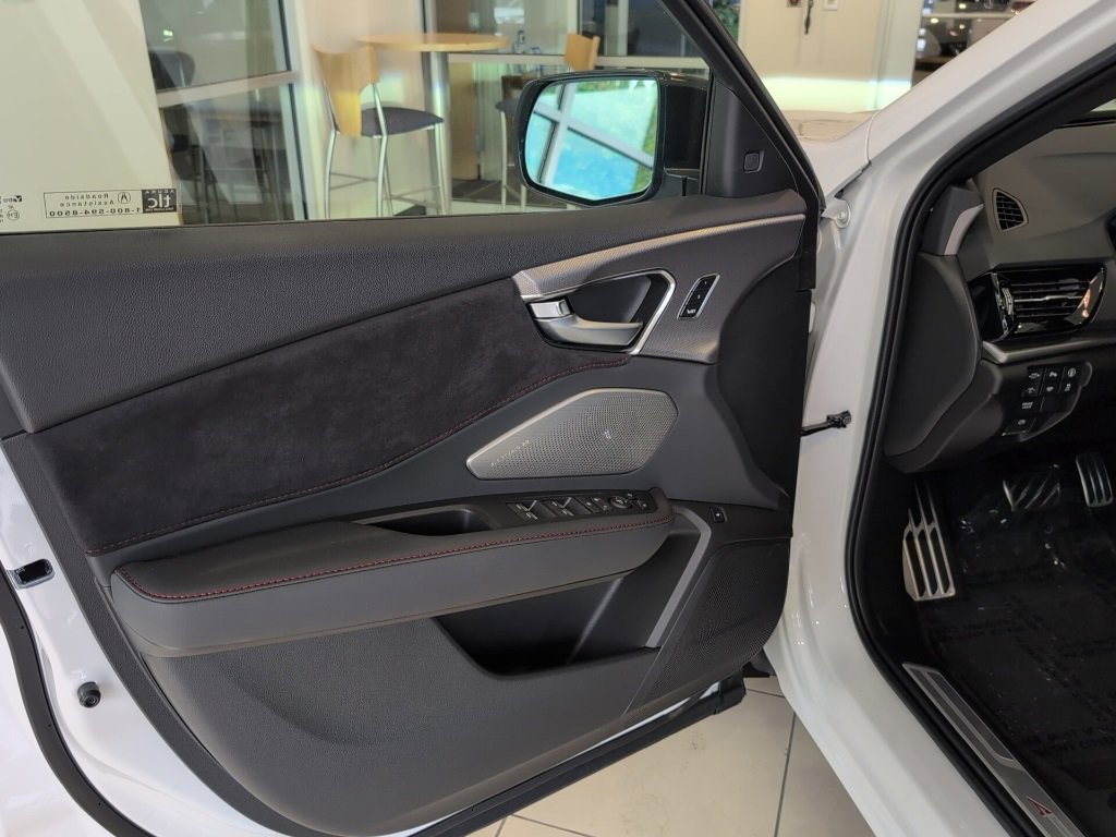 New 2025 Acura RDX AWD w/ A-Spec & Advance Pkg image 8